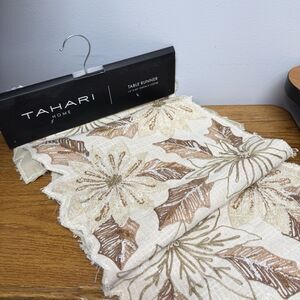 Tahari Christmas Table Runner Beige Gold Cream Poinsettias Beaded Embroidered